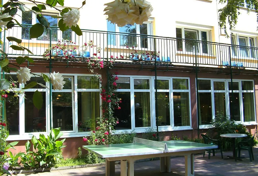 Jugendherberge Frankfurt - Haus Der Jugend-1